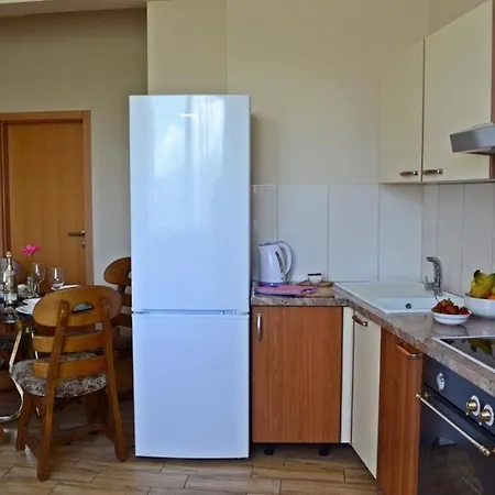 דירה House