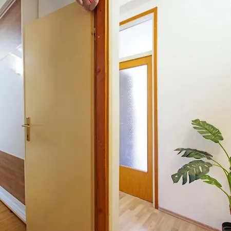 Holiday House شقة سبليت
